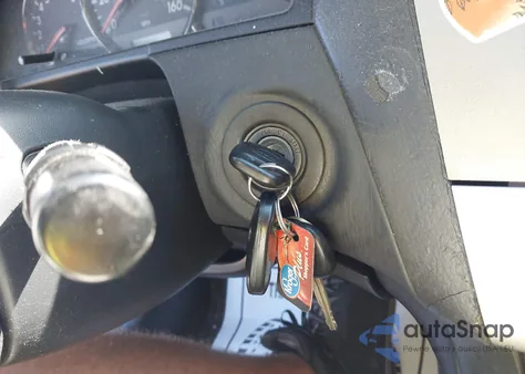 2006 Toyota Camry Solara Se/Sle z USA, uszkodzony, nr VIN 4T1CA38P36U078217